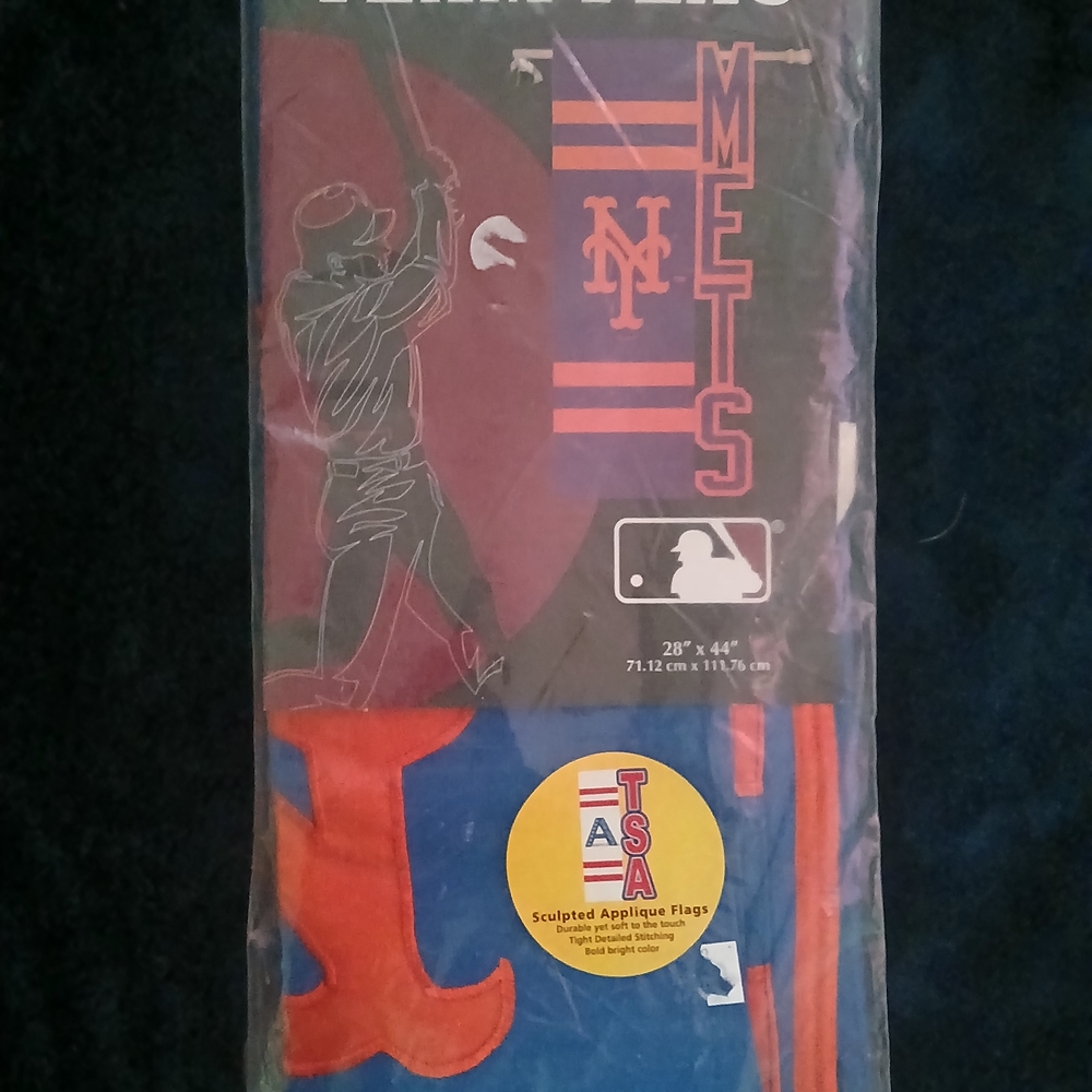 Mizuno Team Flag with Blue and Orange Design